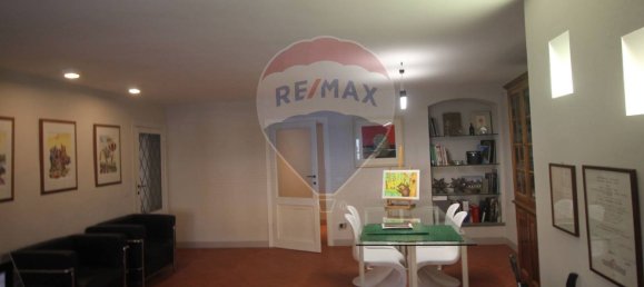2 rooms Office in Montevarchi, Italy No. 362059 16