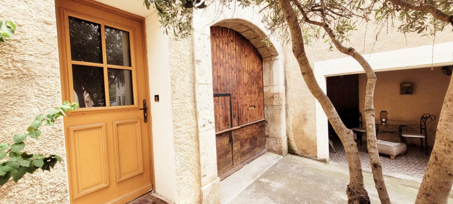 4 bedrooms Townhouse in Occitanie, France No. 355655