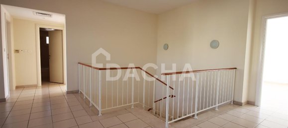 Villa T6 em Meadows, UAE N.º 27983 7