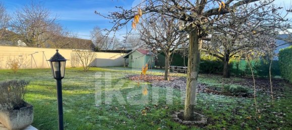 Villa de 4 dormitorios en Puiseaux, France No. 57018 2