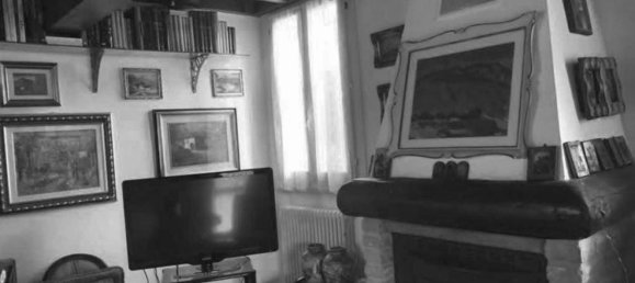 7 rooms Apartment in Ferrara, Italy No. 25071 18