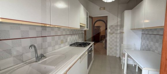 4 rooms Apartment in Avezzano, Italy No. 23010 13