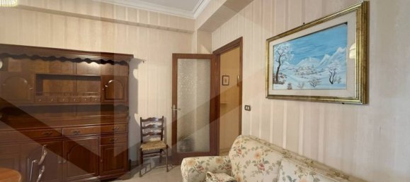 4 rooms Apartment in Avezzano, Italy No. 23010 5