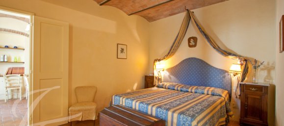 5 bedrooms Villa in Barberino Tavarnelle, Italy No. 189788 11