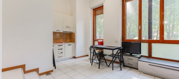 2 rooms Apartment in Segrate, Italy No. 290534 9
