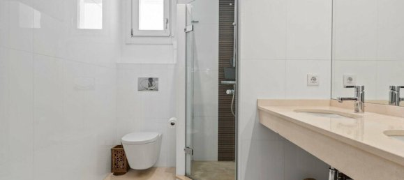 6 bedrooms Villa in Marbella, Spain No. 129881 39