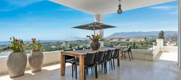 6 bedrooms Villa in Marbella, Spain No. 129881 9