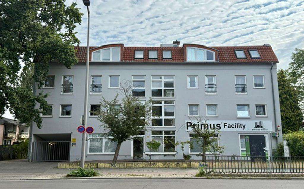  بناية في Lichterfelde, Germany 351متر مربع رقم 350175