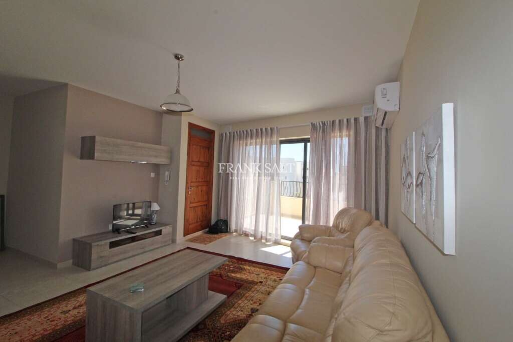 Пентхаус с 2 спальнями в Мкабба, Мальта № 8080