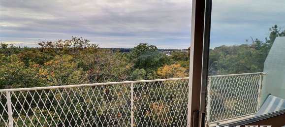 Apartamento de 2 dormitorios en Vaucresson, France No. 176351 8