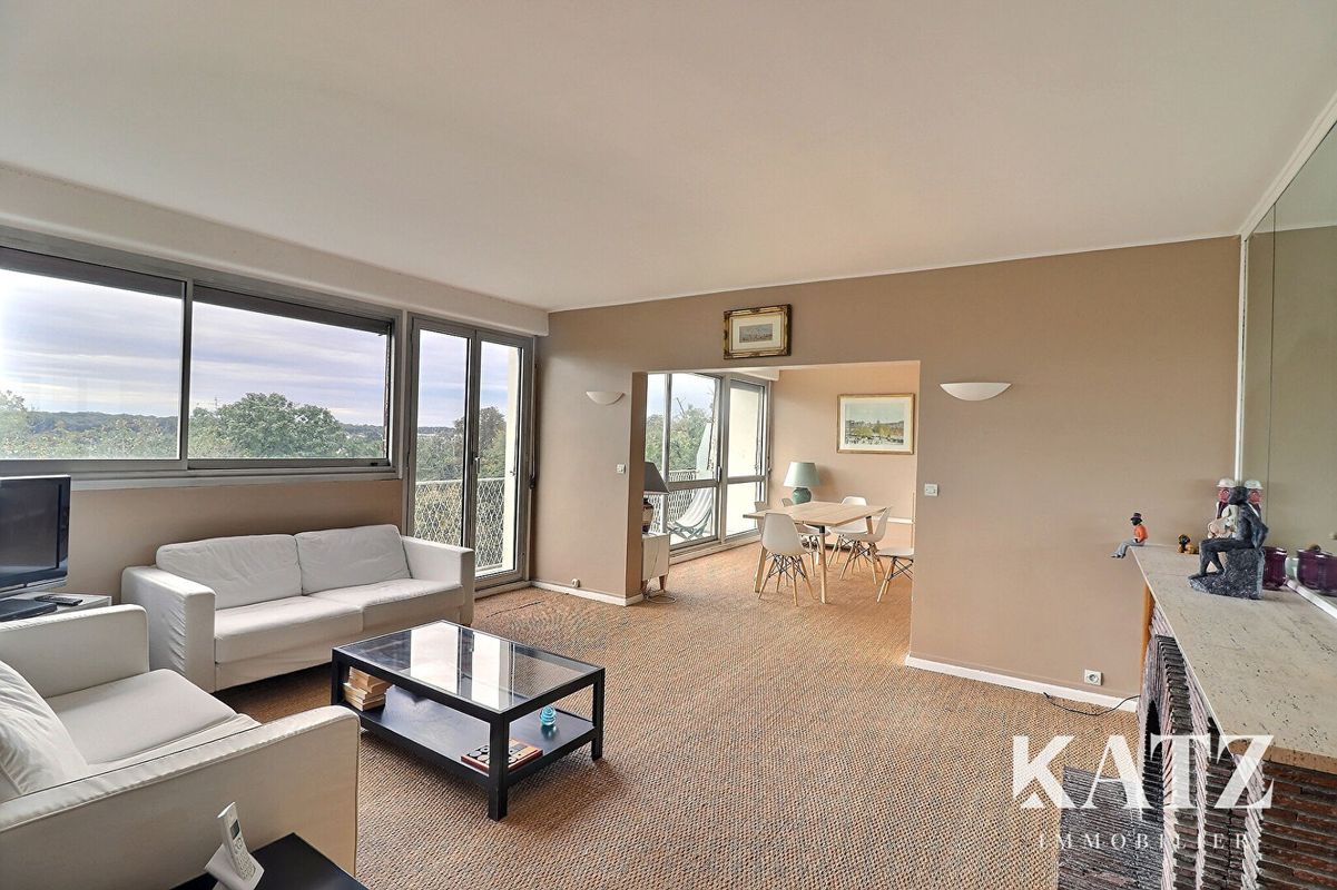 Apartamento de 2 dormitorios en Vaucresson, France No. 176351