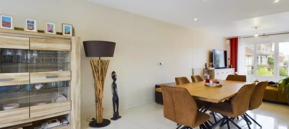 2 Schlafzimmer Haus in Romilly-sur-Seine, France, Nr. 229223 6