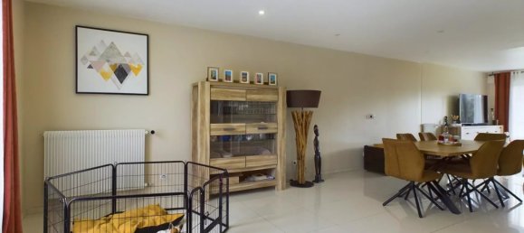 2 Schlafzimmer Haus in Romilly-sur-Seine, France, Nr. 229223 13