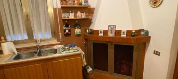 10-salle Villa à Roccamontepiano, Italy No. 201218 2