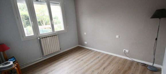 2 chambres Appartement à Rueil-Malmaison, France No. 172575 5