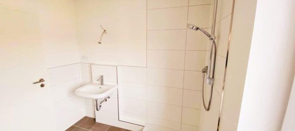 2 rooms Apartment in Ingolstadt, Germany No. 84728 3