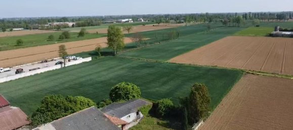 5 rooms House in Torre Pallavicina, Italy No. 115661 15