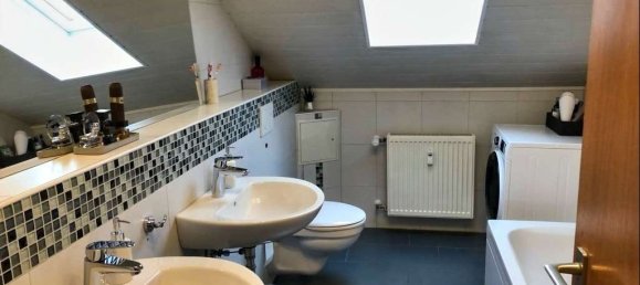 4-salle Appartement à Neunkirchen, Germany No. 266354 8