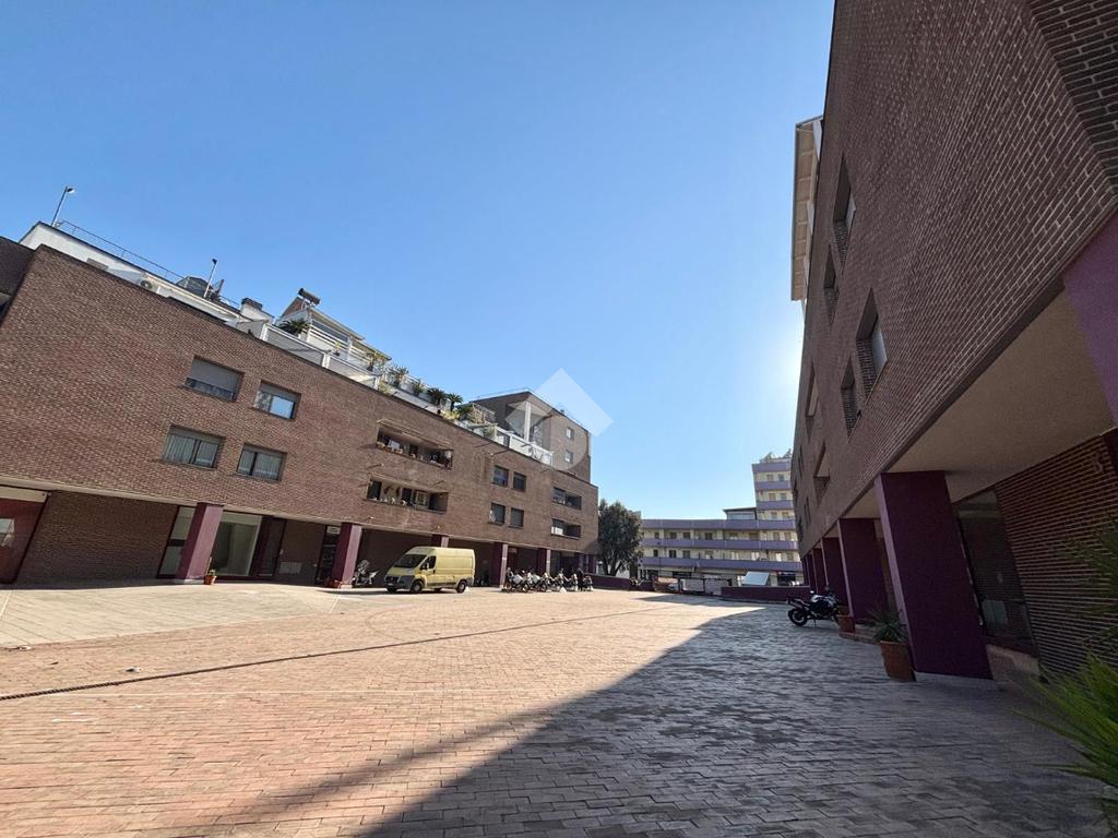 2 bedrooms Apartment in Naples, Italy No. 52377