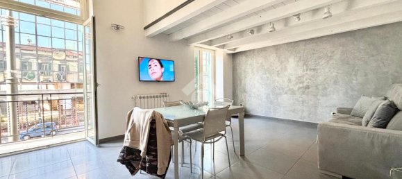 2 bedrooms Apartment in Naples, Italy No. 52377 5