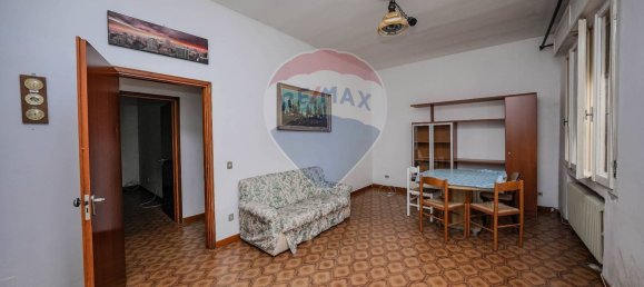 15 rooms Apartment in Jolanda di Savoia, Italy No. 18424 15