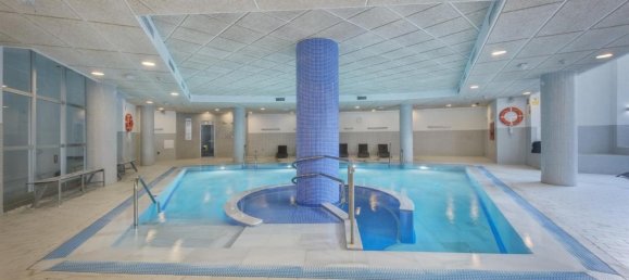 3 Schlafzimmer Penthouse in Estepona, Spain, Nr. 44017 29