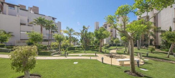 3 Schlafzimmer Penthouse in Estepona, Spain, Nr. 44017 31