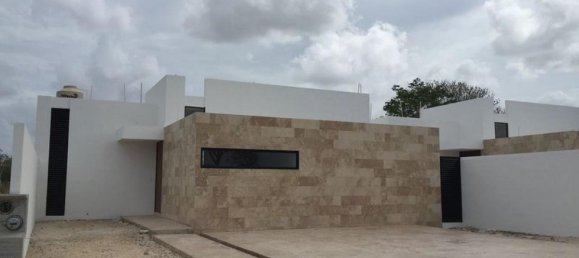 3 bedrooms House in Merida, Mexico No. 71437 2