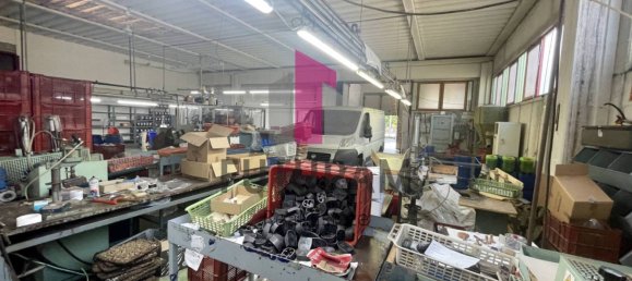 3 rooms Warehouse in Vigonovo, Italy No. 281482 8