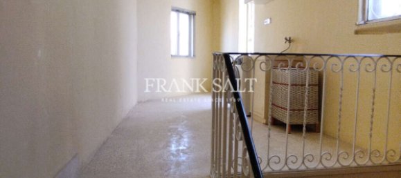 Casa T4 em Luqa, Malta N.º 2254 9