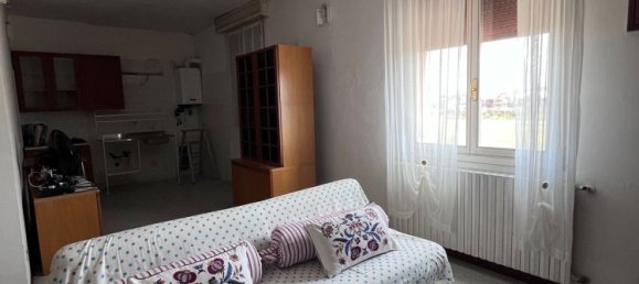 Квартира с 2 комнатами в Финале Эмилия, Италия № 282411 3