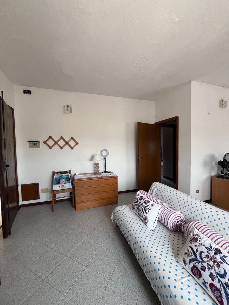 Квартира с 2 комнатами в Финале Эмилия, Италия № 282411