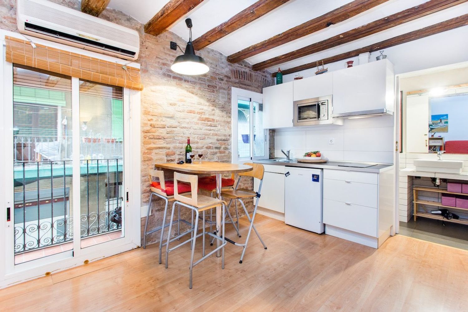 Apartamento T1 em Ciutat Vella, Spain N.º 280235