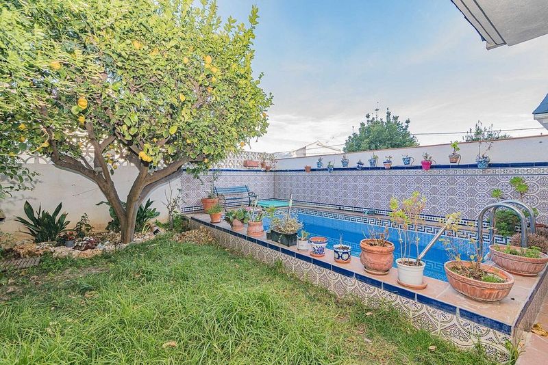 3 bedrooms Townhouse in Granada, Spain No. 226025