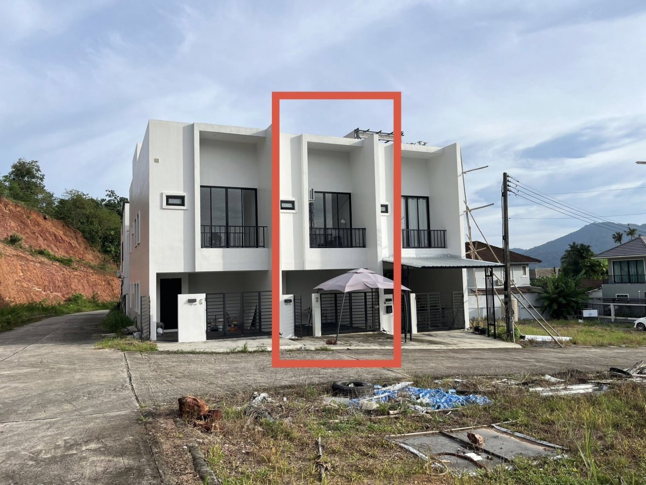 Moradia em banda T3 em Kathu, Thailand N.º 63999