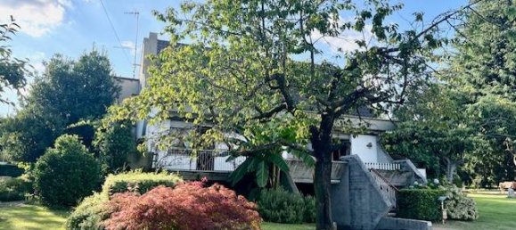 Вилла с 3 спальнями в Удине, Италия № 260234 39