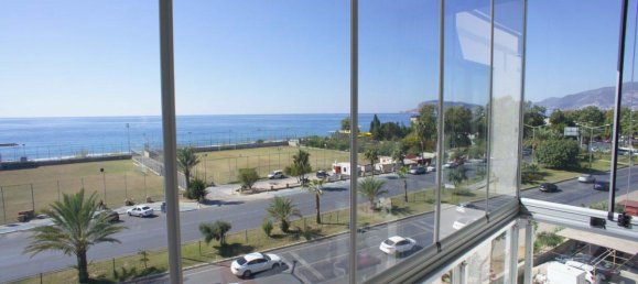 Квартира с 4 комнатами в Кестель, Турция № 10312 20