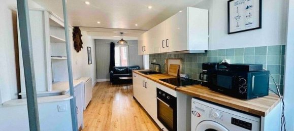 Castillos de 2 dormitorios en Le Palais, France No. 310611 4