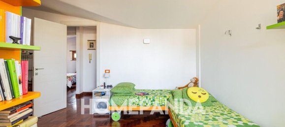 4-salle Appartement à Ladispoli, Italy No. 70476 16