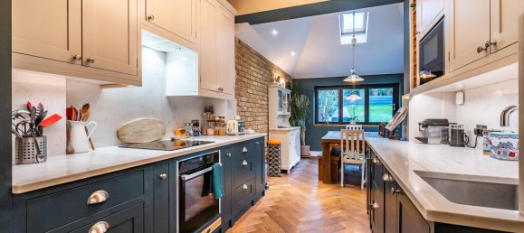 3 bedrooms Apartment in London, United Kingdom No. 14207 3