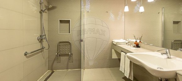 9 bedrooms House in Igrejinha, Portugal No. 178300 14