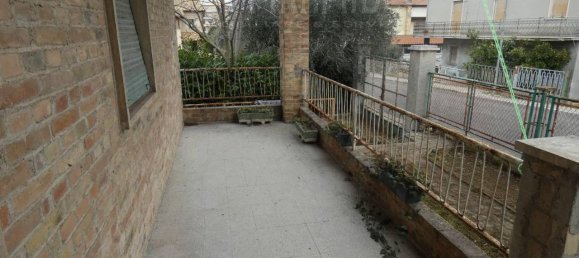 8 rooms Villa in Sant'Omero, Italy No. 24374 7
