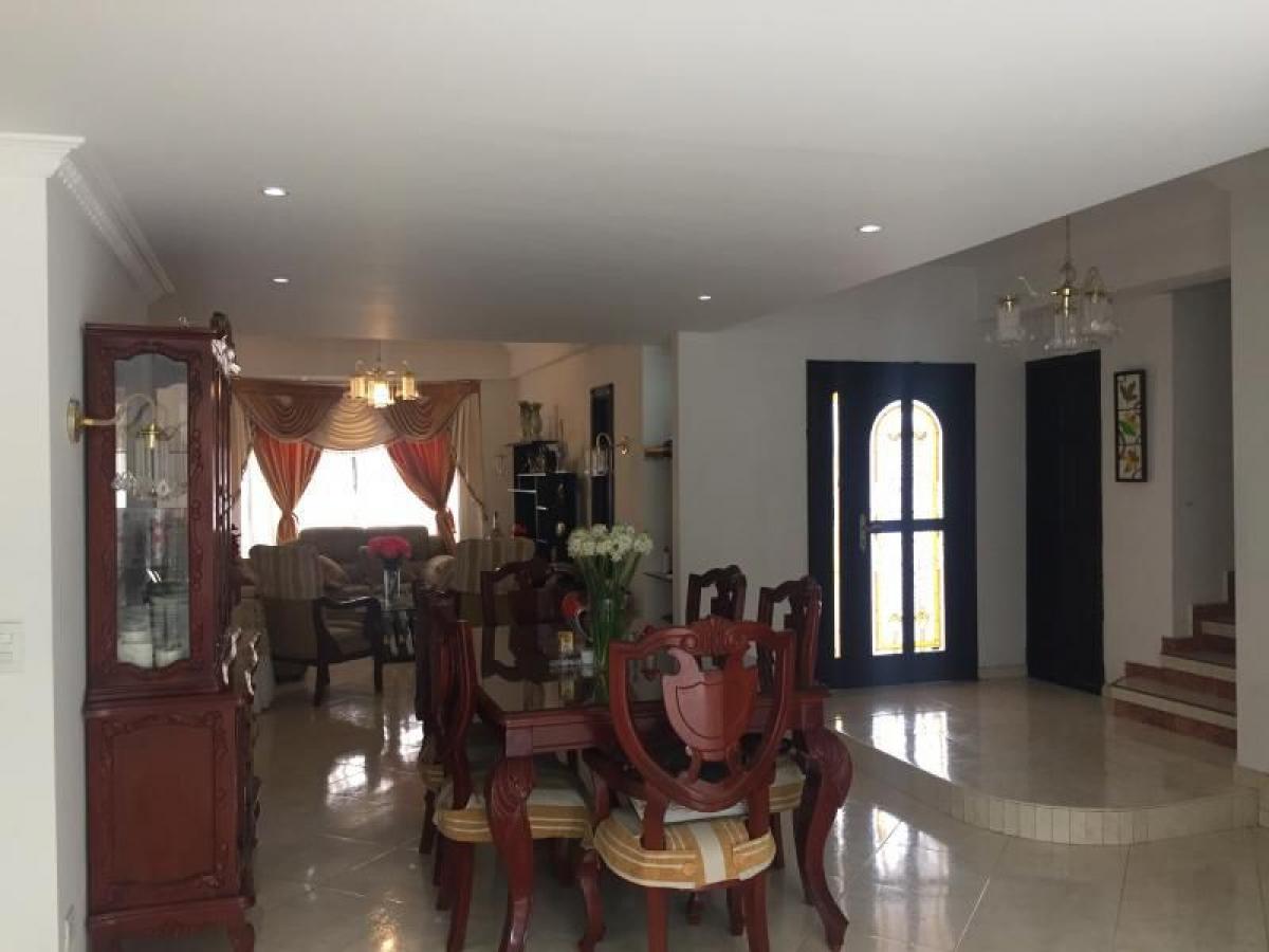 4 bedrooms House in Valle del Cauca, Colombia No. 2031