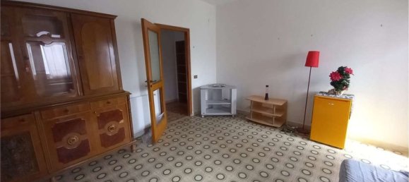 2-salle Appartement à Palermo, Italy No. 46078 9