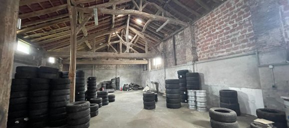 Склад 260м² в Вильнёв-сюр-Ло, Франция № 361287 3