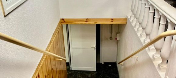 394m² Commercial property in Santa Cruz de Tenerife, Spain No. 61380 41