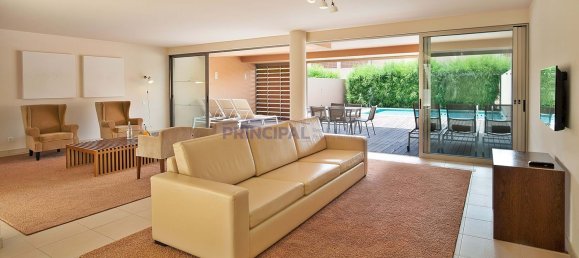 4 bedrooms House in Guia, Portugal No. 156951 5