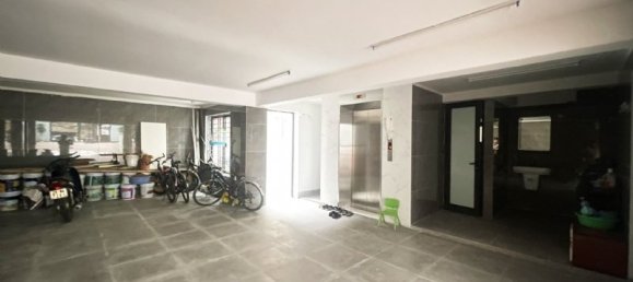 Escritório de 1 divisão em Tay Ho, Vietnam N.º 427 2