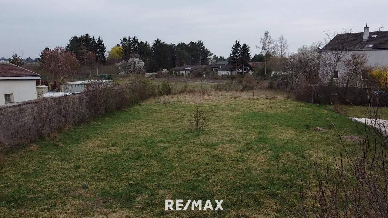  Land in Strasshof an der Nordbahn, Austria No. 226665