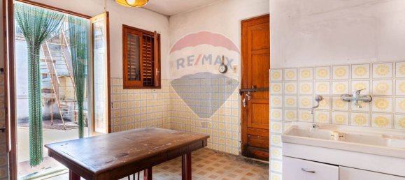 10 bedrooms Villa in Riposto, Italy No. 370054 7